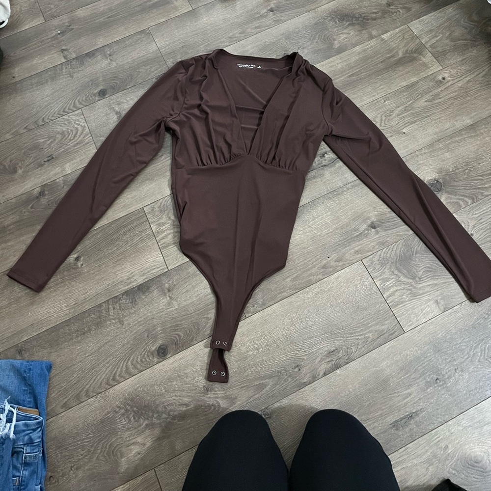 Abercrombie and fitch Brown V-Neck onesie